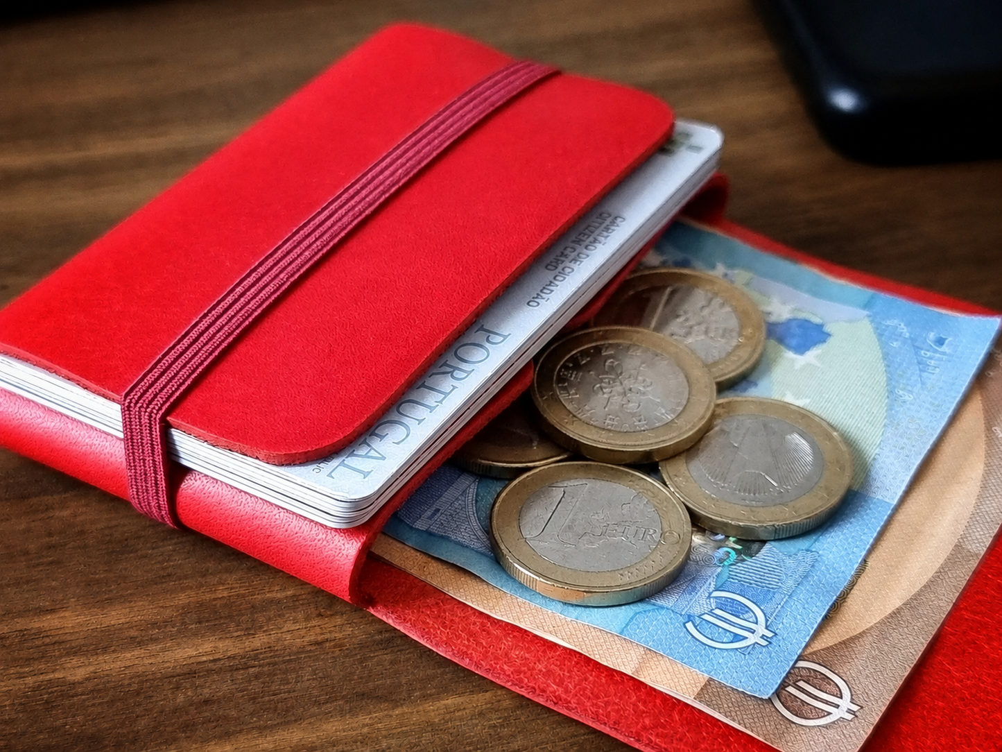 carteira-couro-minimalista-rfid-venetian-red-singular-leather.png